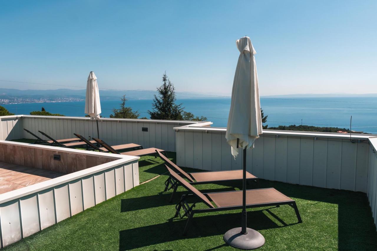 Apartment Lui With Rooftop Swimming Pool Ičići Εξωτερικό φωτογραφία